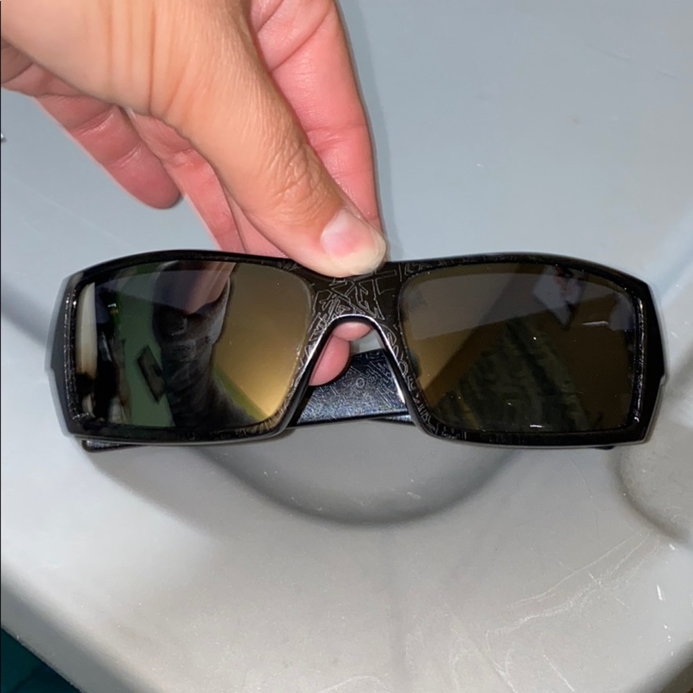 Oakley sunglasses